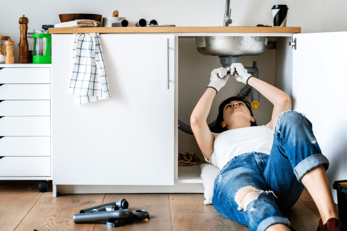 Handle Plumbing Emergencies